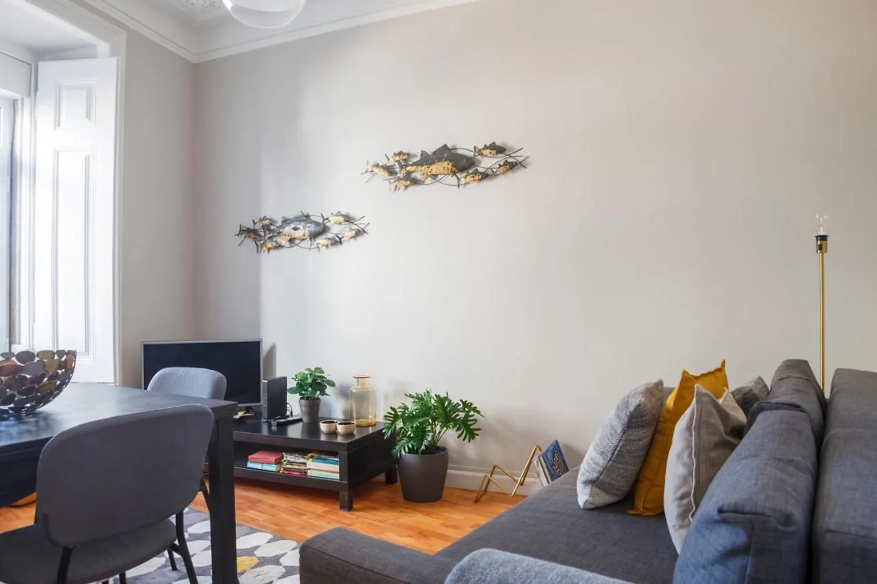 Alfama Graca District Typical & Bright , 3 Bedroom Apartment With Ac 1St Floor Lisbon 0*,  Portugal