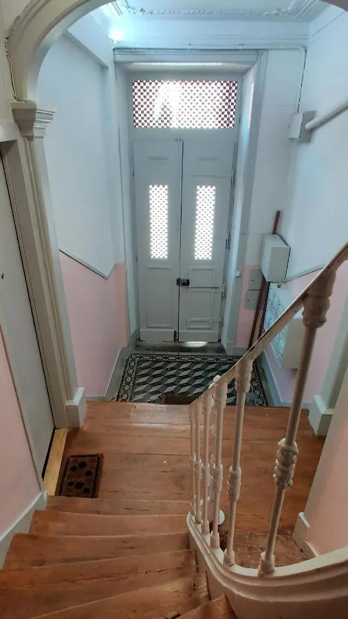 Alfama Graca District Typical & Bright , 3 Bedroom Apartment With Ac 1St Floor Lisbon Portugal